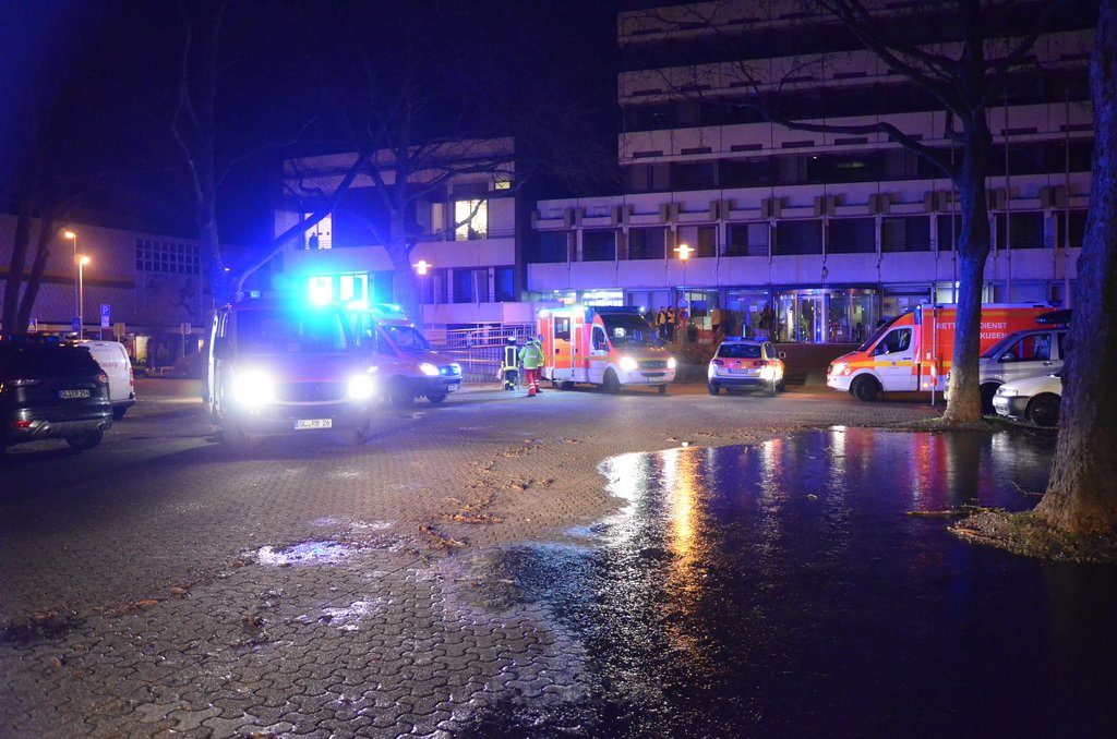 Feuer Hochhaus Leichlingen Am Buescherhof P047.JPG - Miklos Laubert